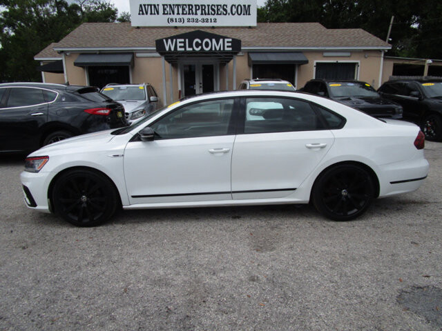 2018 Volkswagen Passat in Tampa, FL 33604-6914 - 18055586 28