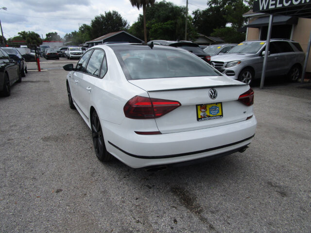 2018 Volkswagen Passat in Tampa, FL 33604-6914 - 18055586 27