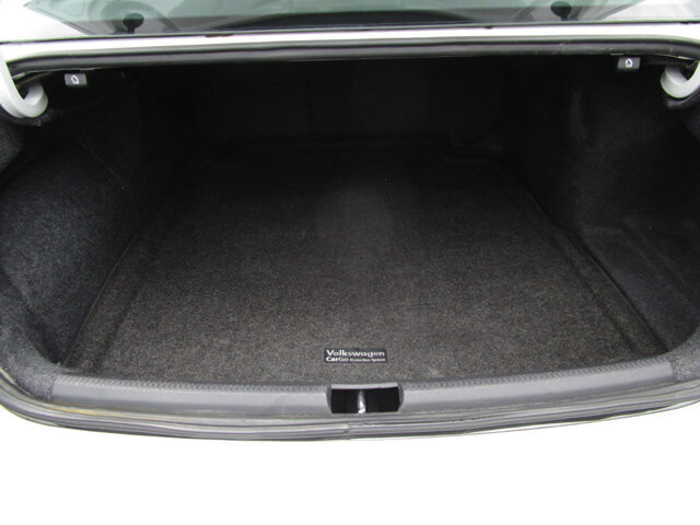 2018 Volkswagen Passat in Tampa, FL 33604-6914 - 18055586 26