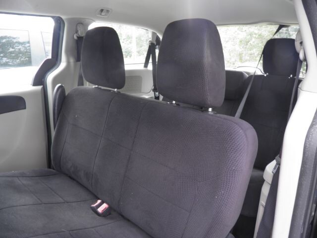 2014 Dodge Grand Caravan in Barton, MD 21521 - 18055591 4