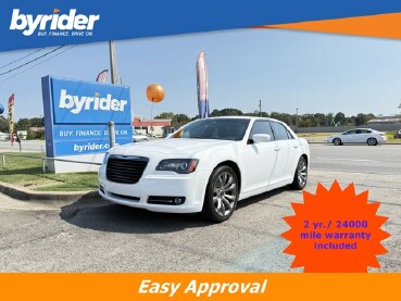 2014 Chrysler 300 in Conway, AR 72032