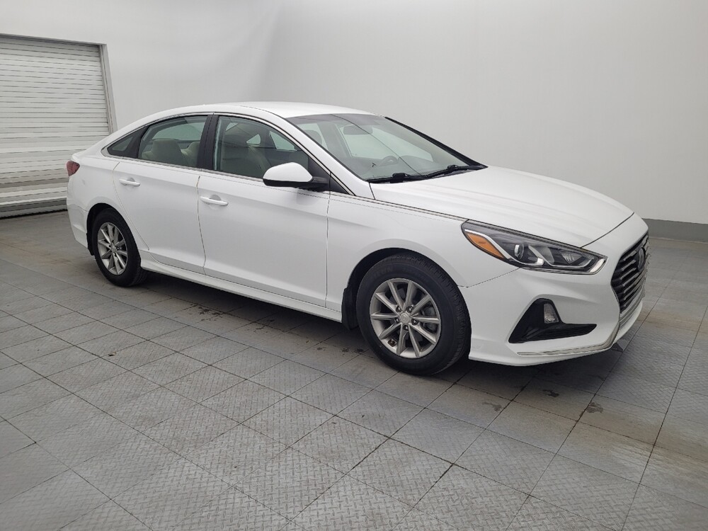 2018 Hyundai Sonata in Tampa, FL 33612 - 18055629 11