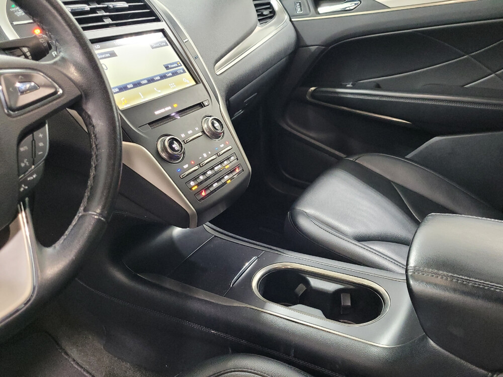 2016 Lincoln MKC in Pittsburgh, PA 15237 - 18055652 26