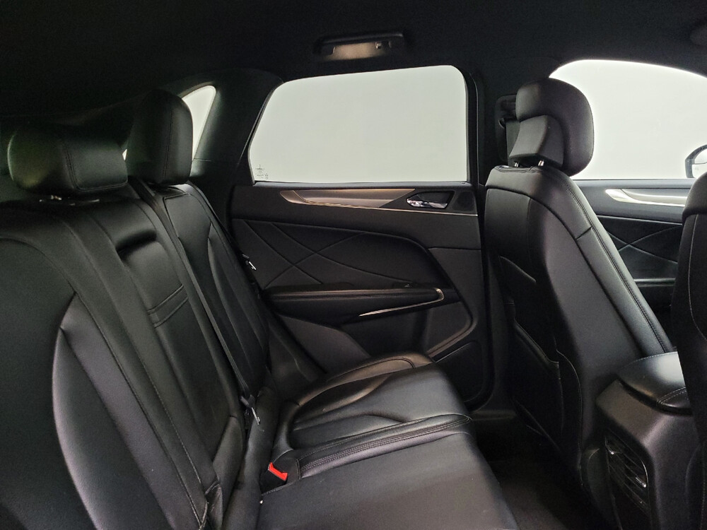 2016 Lincoln MKC in Pittsburgh, PA 15237 - 18055652 19
