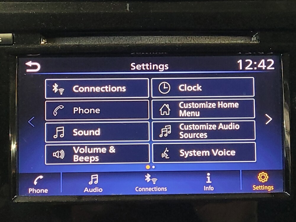 2018 Nissan Rogue in West Palm Beach, FL 33409 - 18055719 25