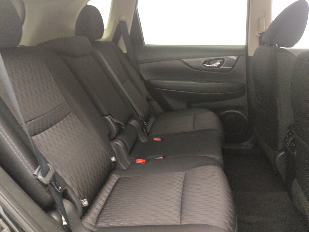 2018 Nissan Rogue in West Palm Beach, FL 33409 - 18055719 19