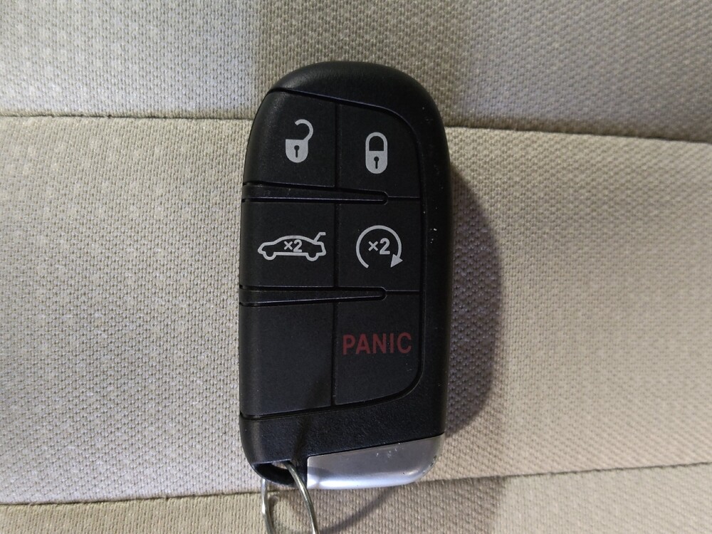 2017 Chrysler 200 in Jacksonville, FL 32210 - 18055732 32