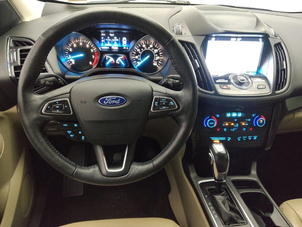 2019 Ford Escape in Jacksonville, FL 32210 - 18055738 22