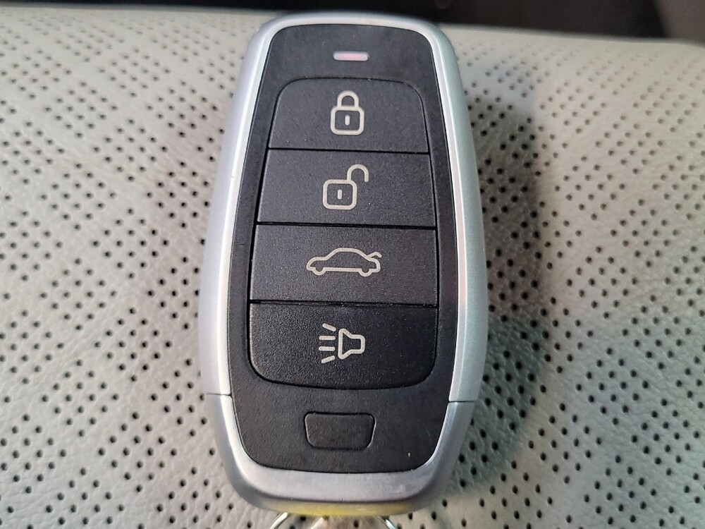 2016 Kia Optima in Fort Myers, FL 33907 - 18055889 32