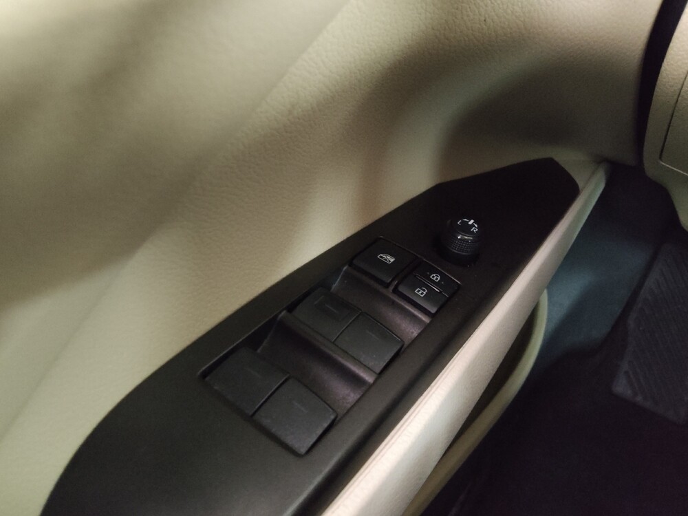 2021 Toyota Camry in Stone Mountain, GA 30083 - 18055896 27