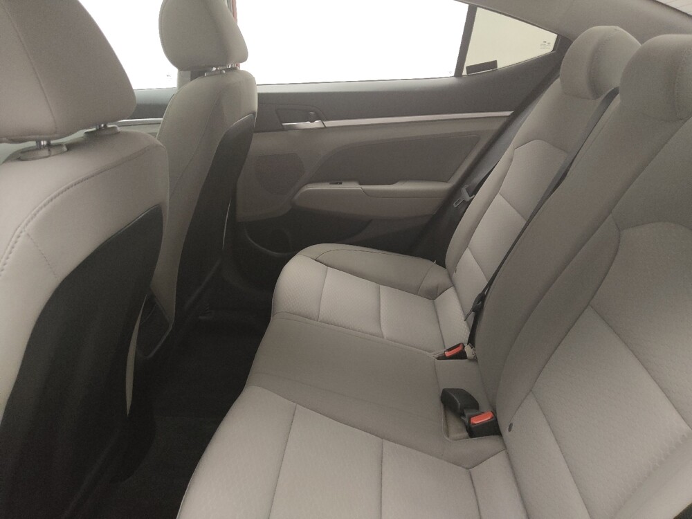 2019 Hyundai Elantra in Midlothian, IL 60445 - 18055999 18