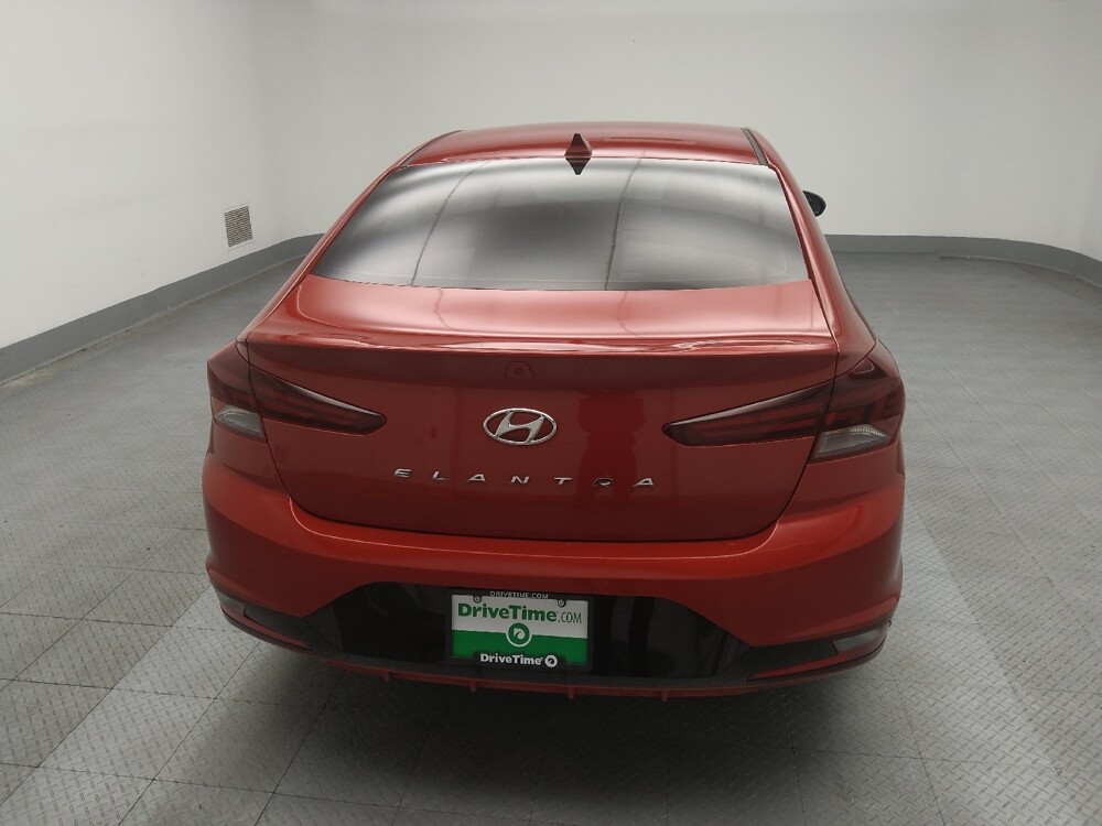 2019 Hyundai Elantra in Midlothian, IL 60445 - 18055999 7