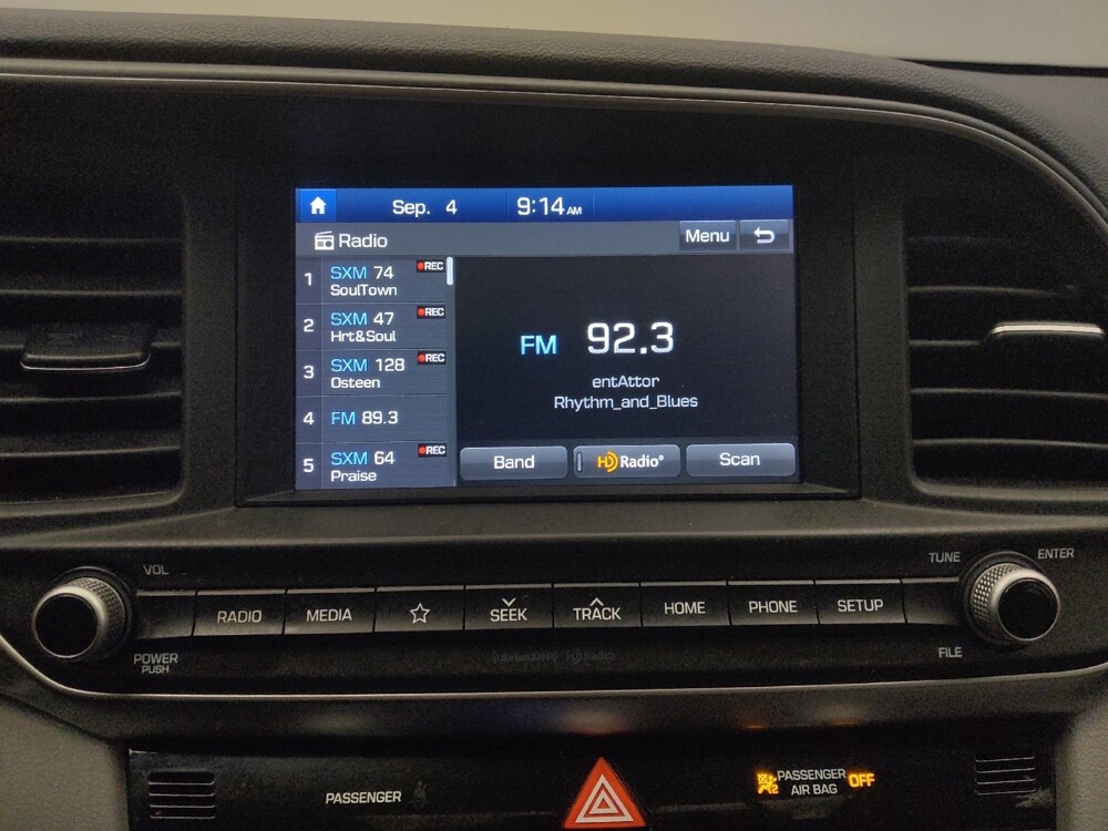 2019 Hyundai Elantra in Midlothian, IL 60445 - 18055999 25