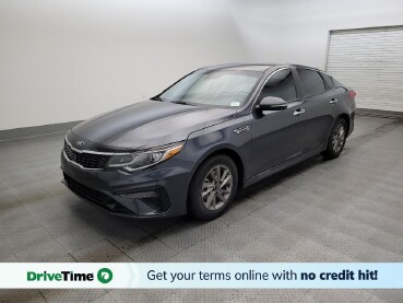 2019 Kia Optima in Glendale, AZ 85301