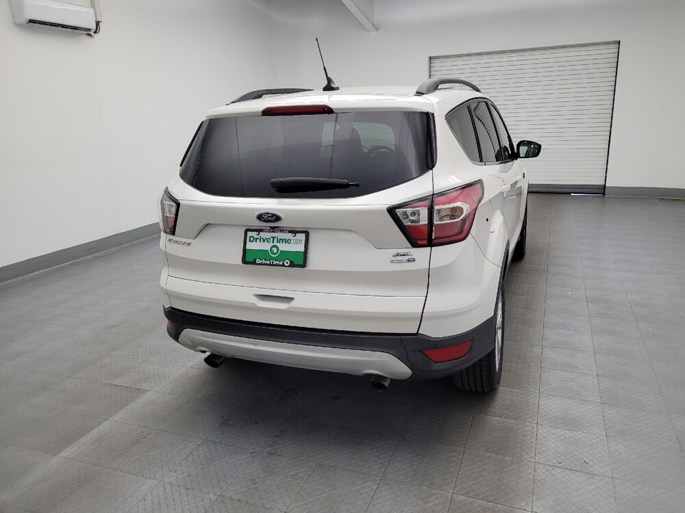 2018 Ford Escape in Miamisburg, OH 45342 - 18056108 7