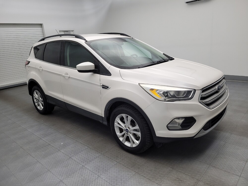 2018 Ford Escape in Miamisburg, OH 45342 - 18056108 11