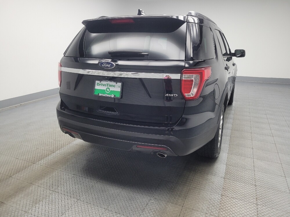 2016 Ford Explorer in Highland, IN 46322 - 18056250 7