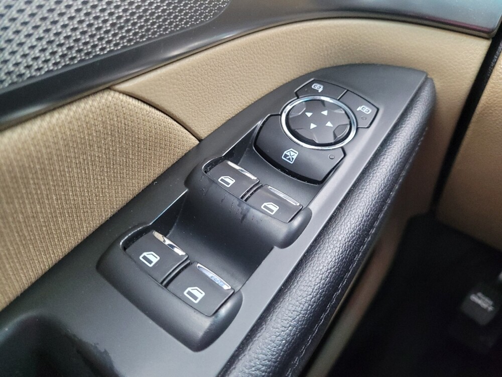 2016 Ford Explorer in Highland, IN 46322 - 18056250 27