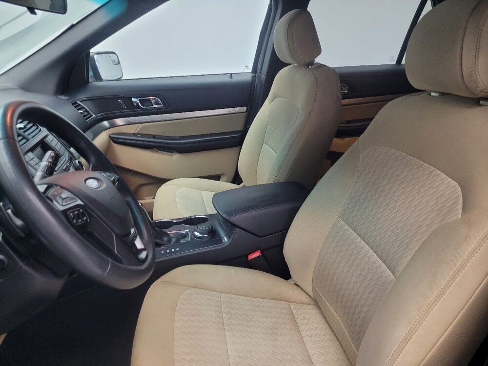 2016 Ford Explorer in Highland, IN 46322 - 18056250 17