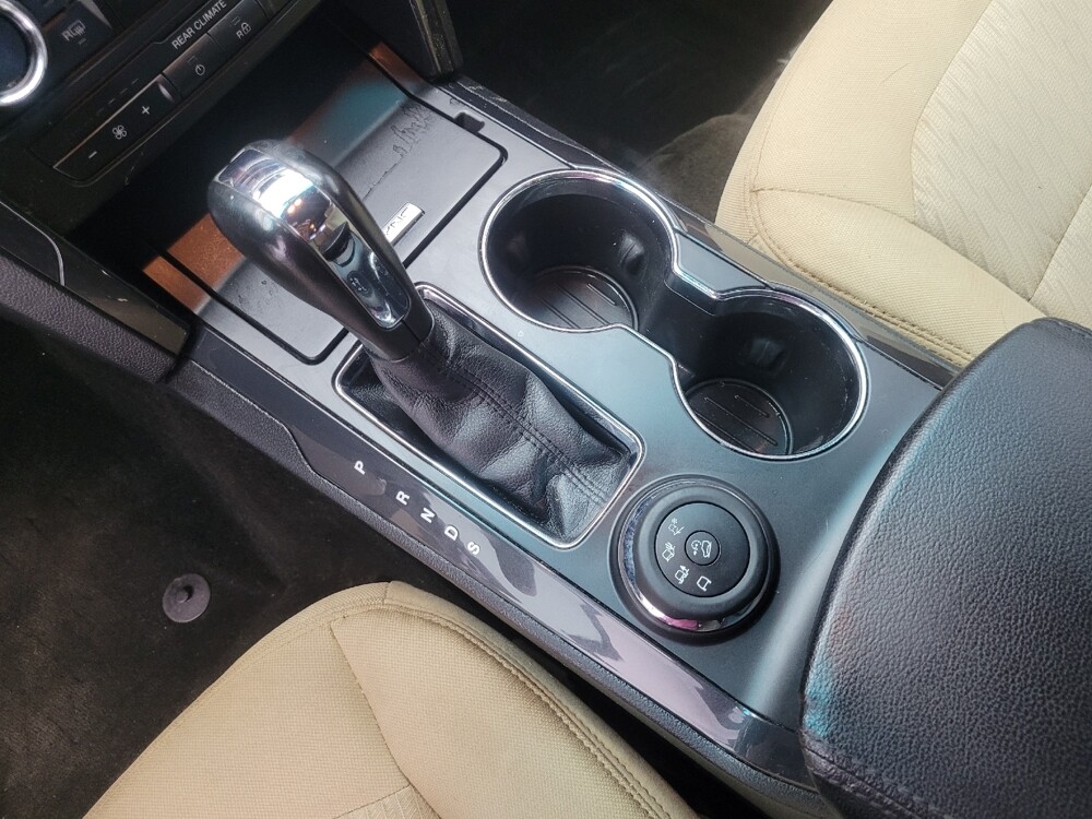 2016 Ford Explorer in Highland, IN 46322 - 18056250 26