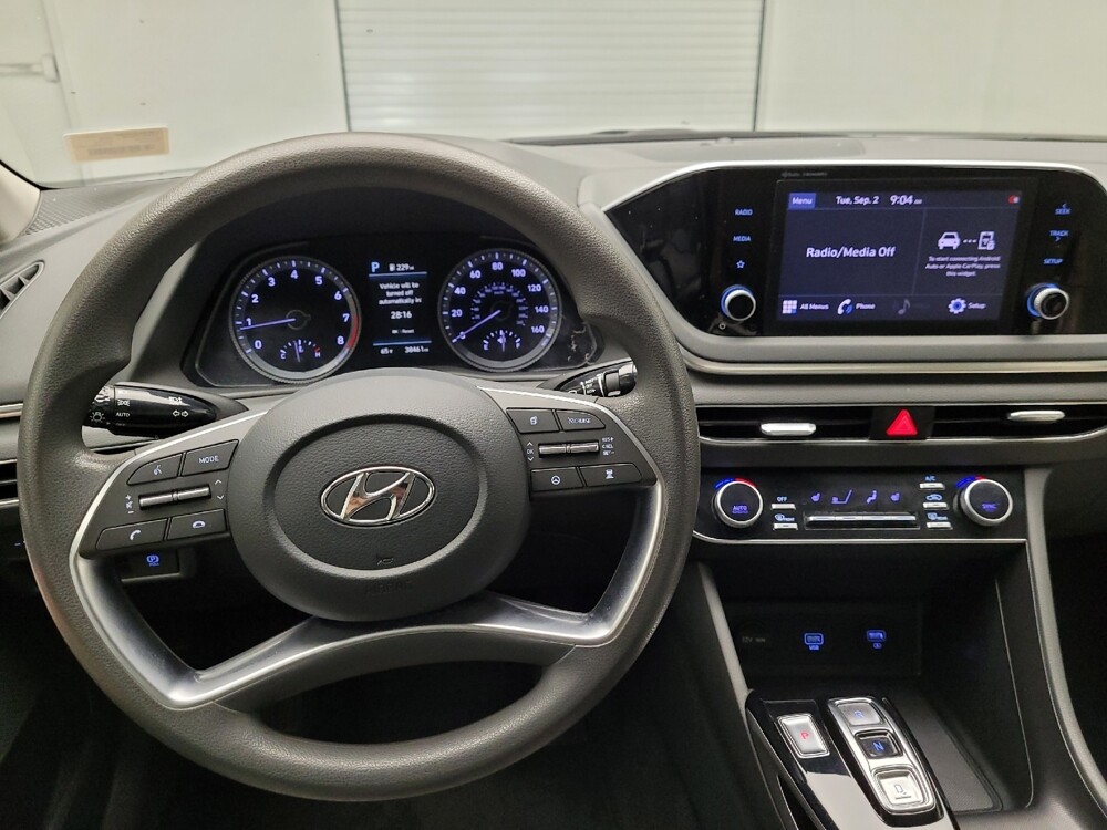 2022 Hyundai Sonata in Grand Rapids, MI 49508 - 18056307 22