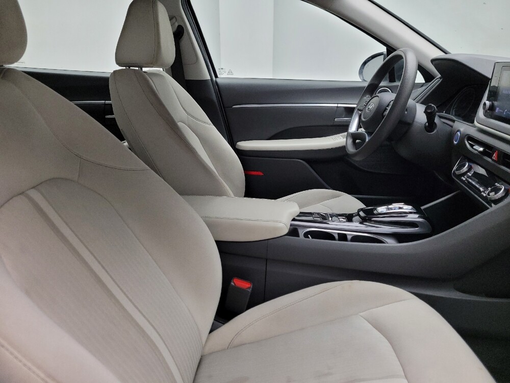 2022 Hyundai Sonata in Grand Rapids, MI 49508 - 18056307 21