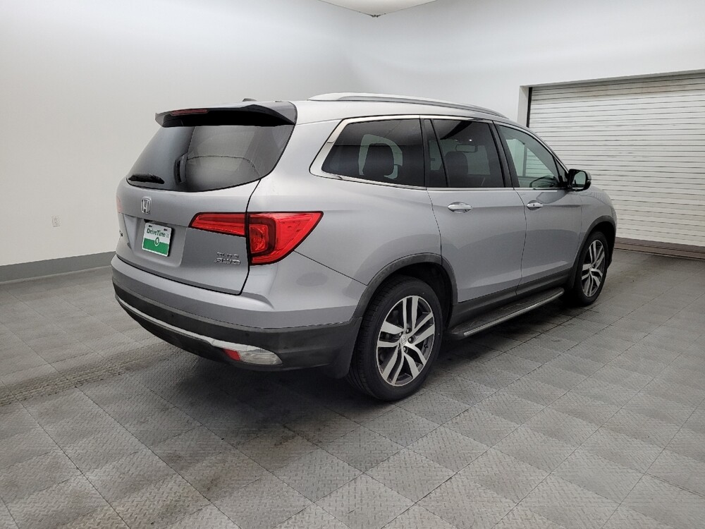 2016 Honda Pilot in Albuquerque, NM 87113 - 18056404 9