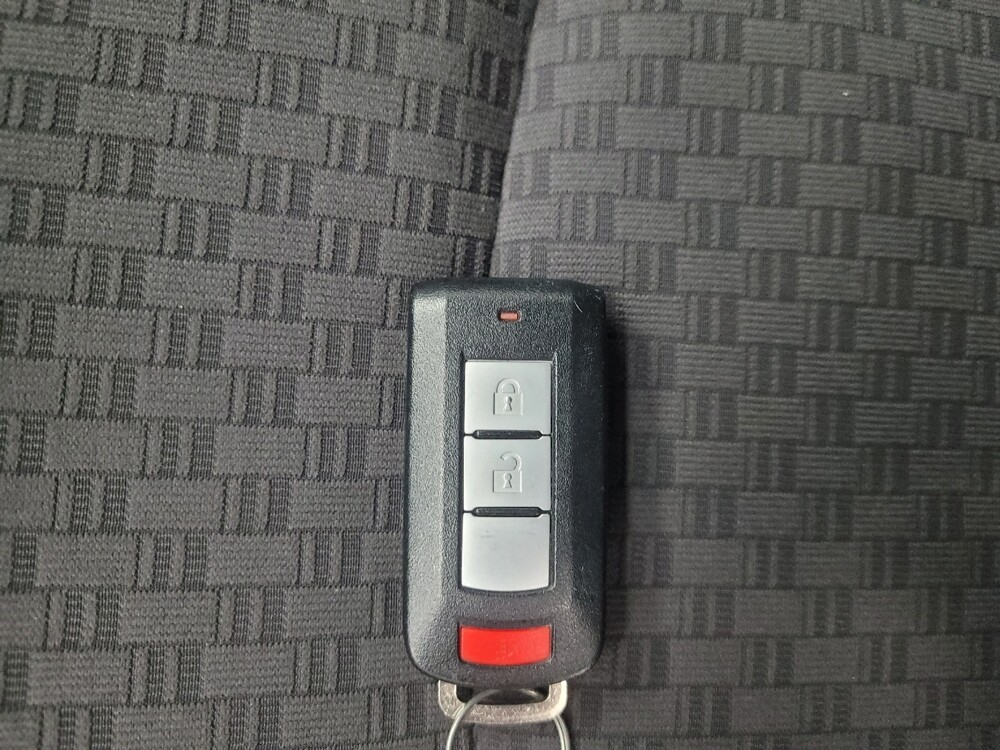 2020 Mitsubishi Mirage in Indianapolis, IN 46222 - 18056410 32