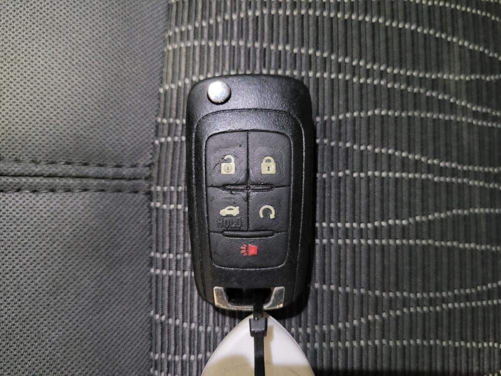 2017 Chevrolet Impala in Pittsburgh, PA 15236 - 18056419 32