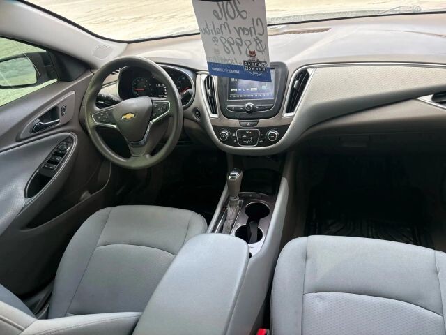 2016 Chevrolet Malibu in Wadena, MN 56482 - 18056494 23