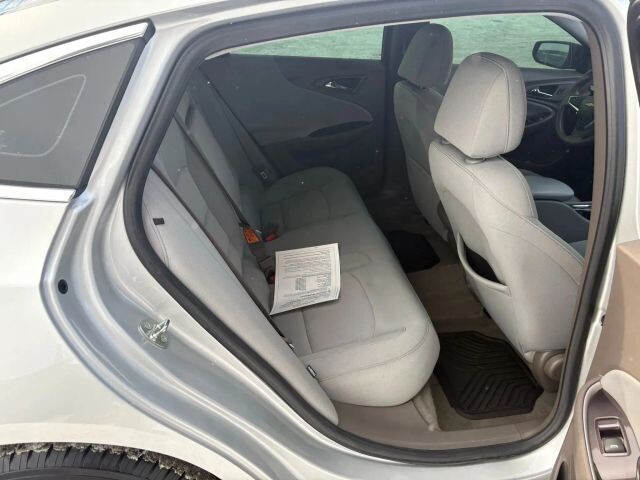 2016 Chevrolet Malibu in Wadena, MN 56482 - 18056494 21