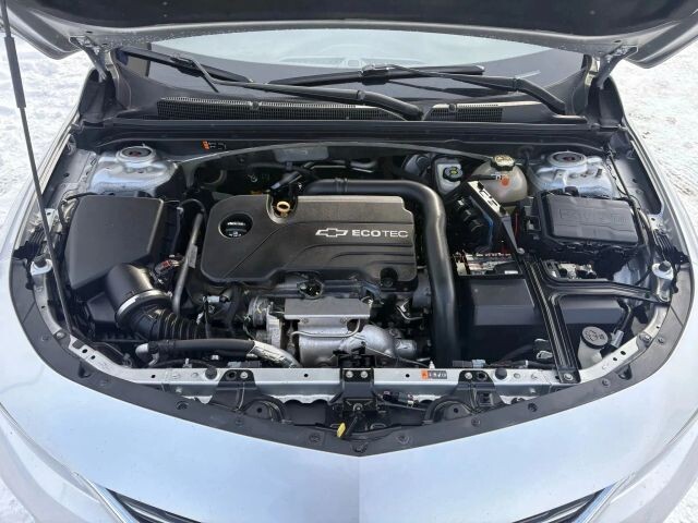 2016 Chevrolet Malibu in Wadena, MN 56482 - 18056494 13