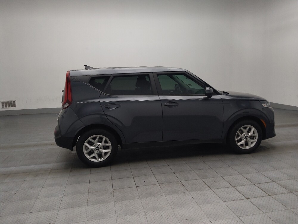 2020 Kia Soul in Union City, GA 30291 - 18056530 10