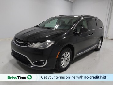 2018 Chrysler Pacifica in Columbus, OH 43228