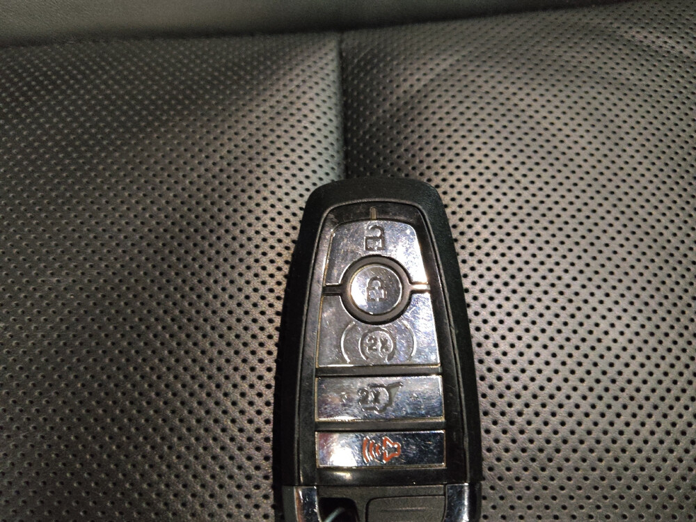 2020 Lincoln Aviator in Lombard, IL 60148 - 18056685 32