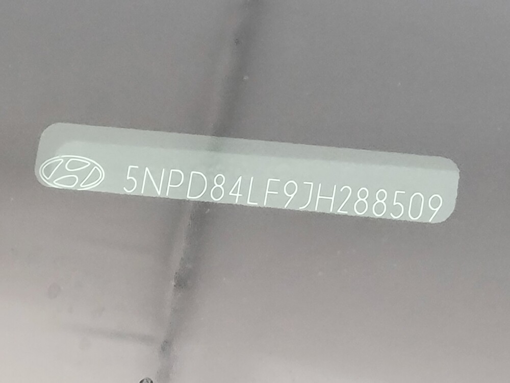 2018 Hyundai Elantra in Des Moines, IA 50310 - 18056689 33