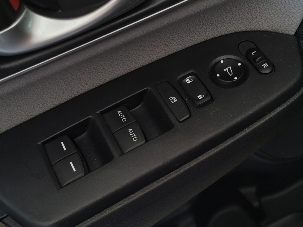 2019 Honda CR-V in Clearwater, FL 33764 - 18056733 27