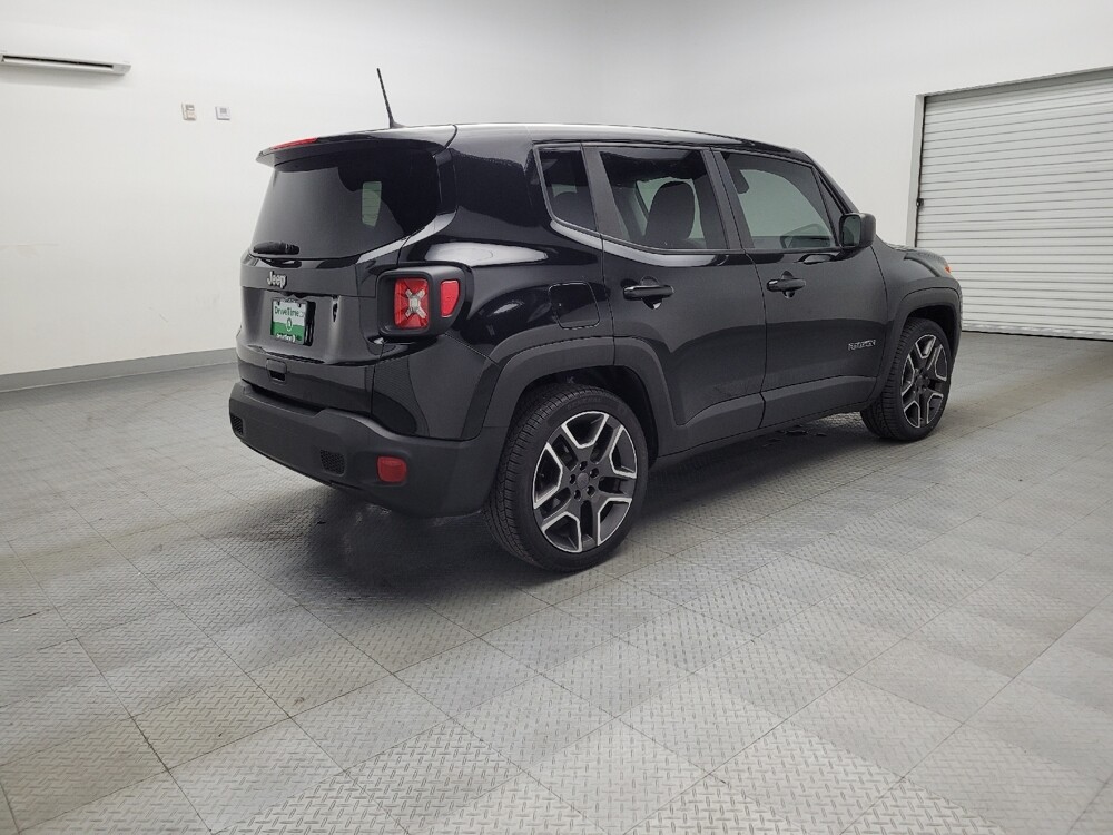 2020 Jeep Renegade in El Paso, TX 79907 - 18056738 9