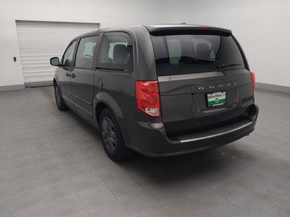 2015 Dodge Grand Caravan in Jacksonville, FL 32225 - 18056798 5