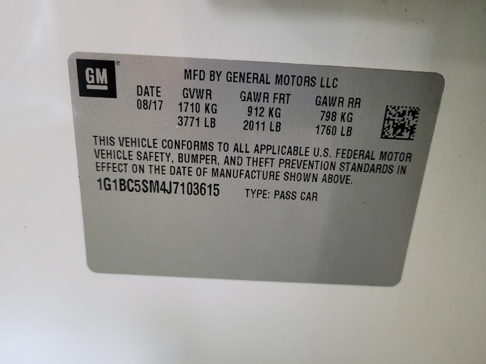 2018 Chevrolet Cruze in Cincinnati, OH 45255 - 18056801 33