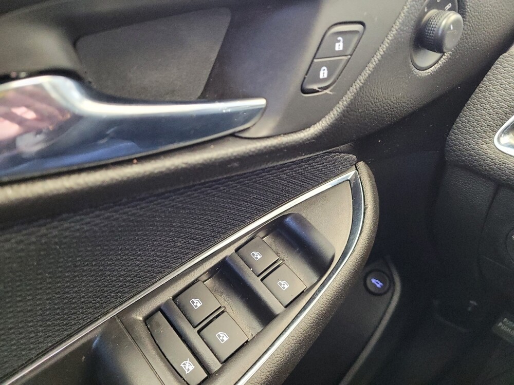 2018 Chevrolet Cruze in Cincinnati, OH 45255 - 18056801 27