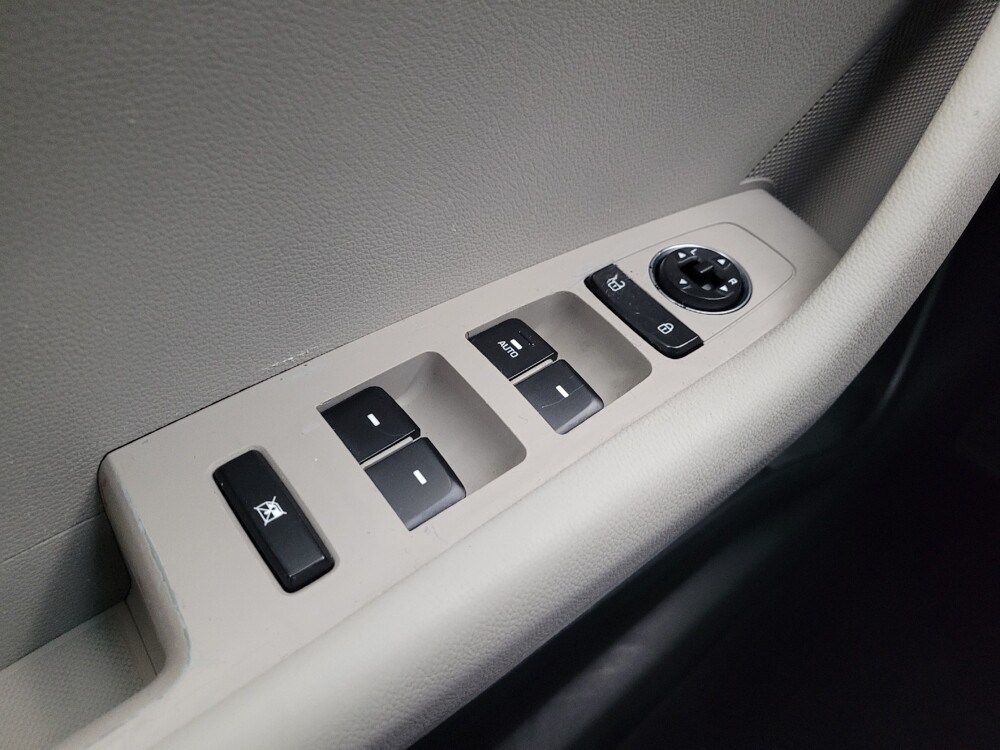 2017 Hyundai Sonata in Fairfield, OH 45014 - 18056875 27