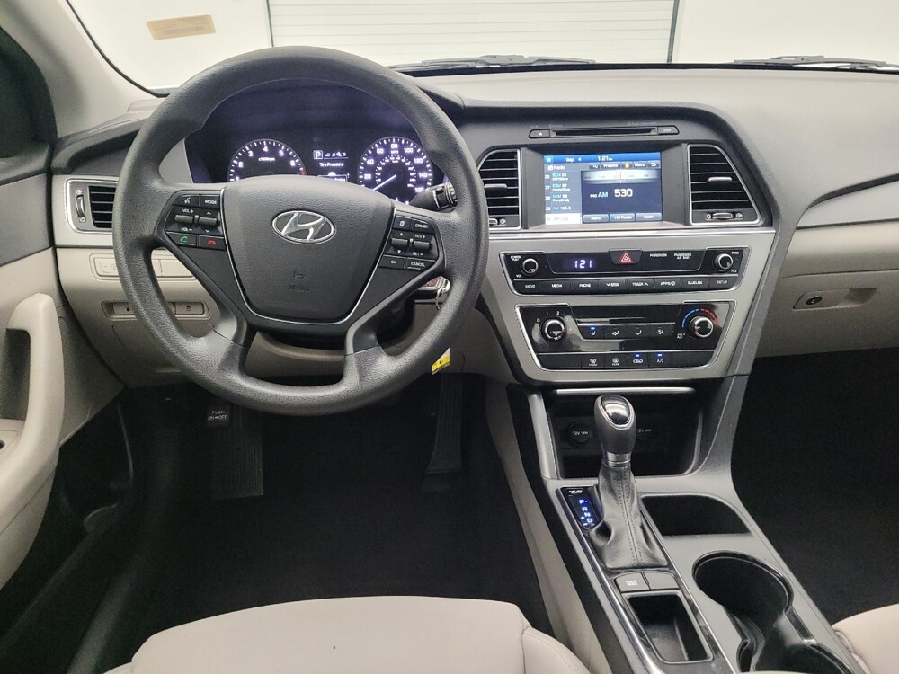 2017 Hyundai Sonata in Fairfield, OH 45014 - 18056875 22