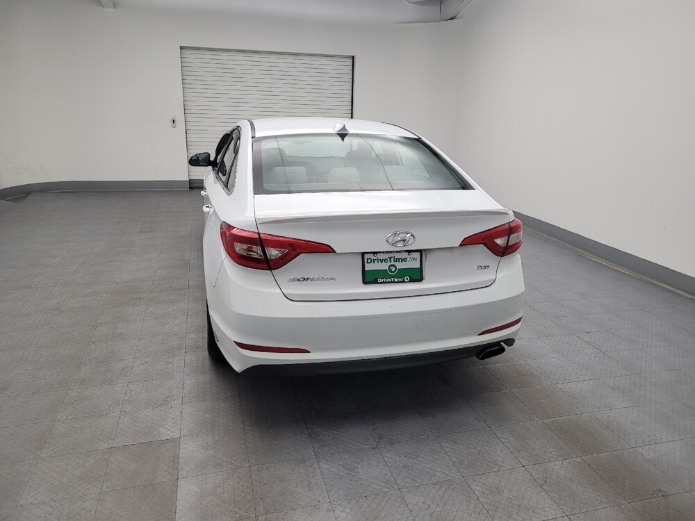 2017 Hyundai Sonata in Fairfield, OH 45014 - 18056875 6