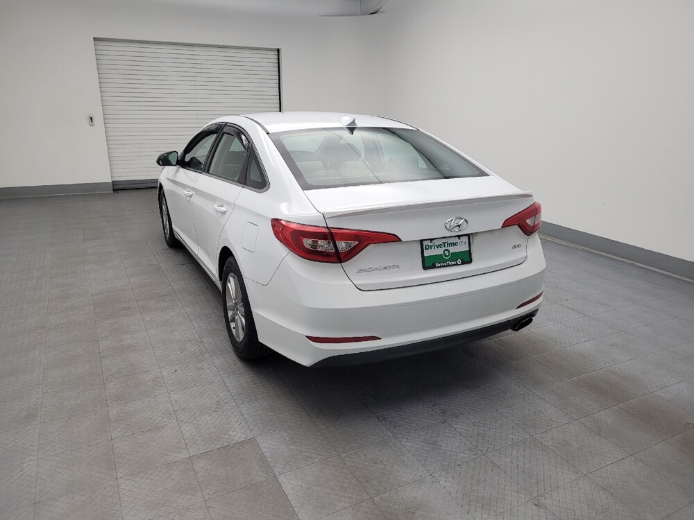 2017 Hyundai Sonata in Fairfield, OH 45014 - 18056875 5