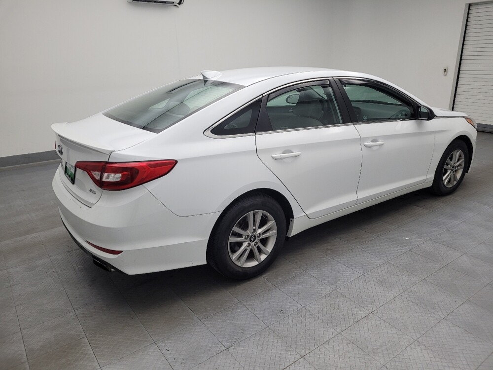2017 Hyundai Sonata in Fairfield, OH 45014 - 18056875 10