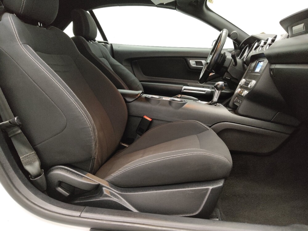 2019 Ford Mustang in Oklahoma City, OK 73139 - 18056916 21