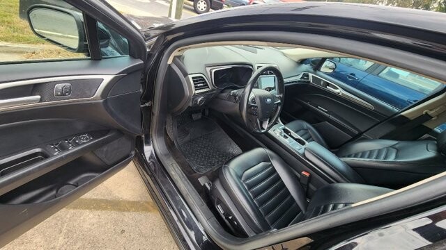 2019 Ford Fusion in Cartersville, GA 30120 - 18056956 9