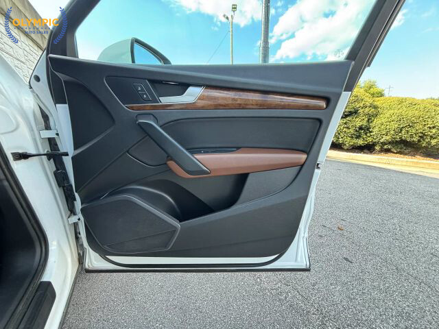 2018 Audi Q5 in Decatur, GA 30032 - 18056957 43