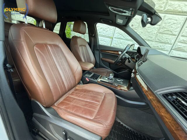 2018 Audi Q5 in Decatur, GA 30032 - 18056957 38